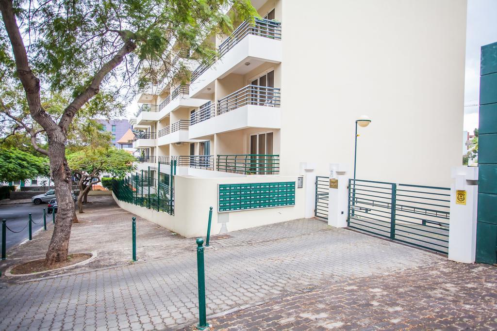 Ferienwohnung Apartamento Caires Funchal  Exterior foto